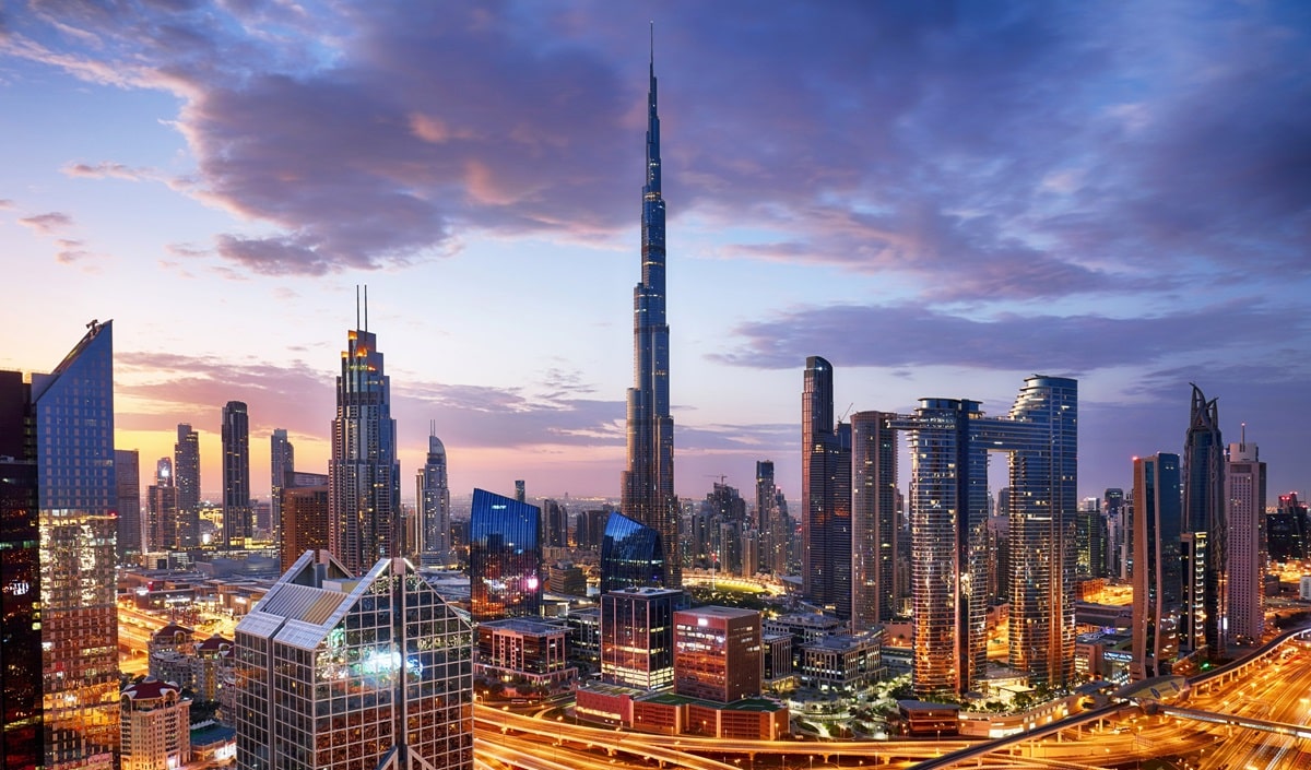 Dubai announces major 2024 AI plan New commercial license, investment